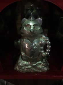 たぬき通り商店街のたぬき